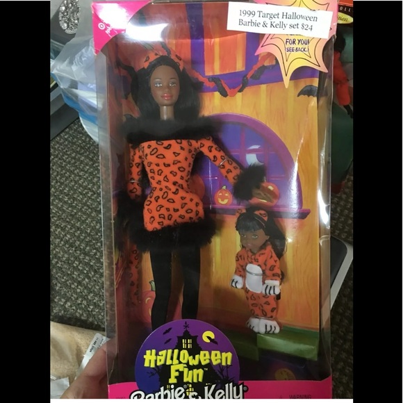 halloween fun barbie and kelly